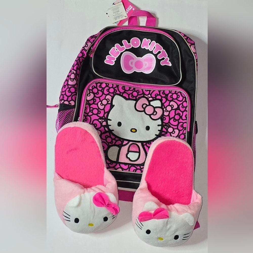 NWT Black and Pink Hello Kitty Backpack with Slippers House Shoes
